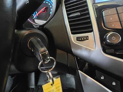 2014 Chevrolet Cruze 1LT Auto   - Photo 24 - Hamilton, OH 45015
