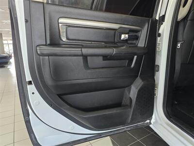 2014 RAM 1500 Sport 4DR CREW CAB 4X4/HEMI   - Photo 10 - Hamilton, OH 45015