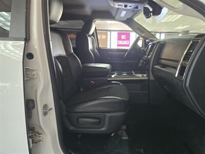 2014 RAM 1500 Sport 4DR CREW CAB 4X4/HEMI   - Photo 14 - Hamilton, OH 45015