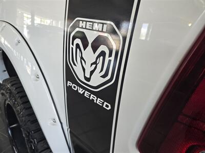 2014 RAM 1500 Sport 4DR CREW CAB 4X4/HEMI   - Photo 25 - Hamilton, OH 45015