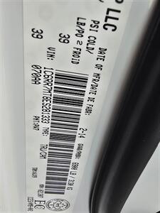 2014 RAM 1500 Sport 4DR CREW CAB 4X4/HEMI   - Photo 30 - Hamilton, OH 45015