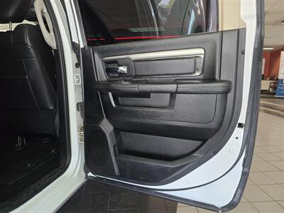 2014 RAM 1500 Sport 4DR CREW CAB 4X4/HEMI   - Photo 15 - Hamilton, OH 45015