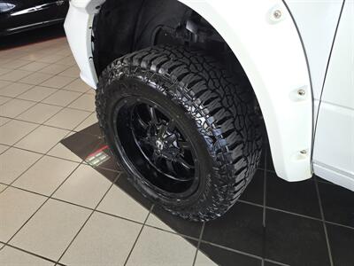 2014 RAM 1500 Sport 4DR CREW CAB 4X4/HEMI   - Photo 28 - Hamilton, OH 45015