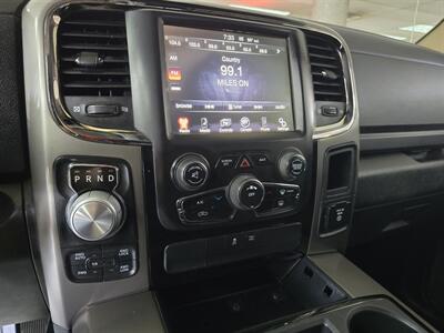 2014 RAM 1500 Sport 4DR CREW CAB 4X4/HEMI   - Photo 19 - Hamilton, OH 45015