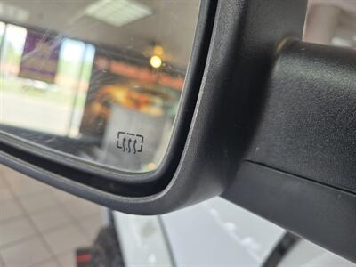 2014 RAM 1500 Sport 4DR CREW CAB 4X4/HEMI   - Photo 23 - Hamilton, OH 45015