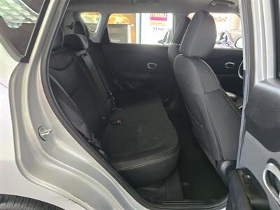 2014 Kia Soul   - Photo 15 - Hamilton, OH 45015