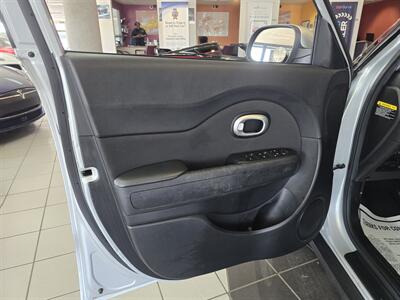 2014 Kia Soul   - Photo 6 - Hamilton, OH 45015