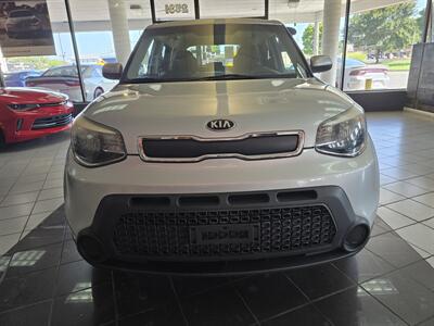 2014 Kia Soul   - Photo 2 - Hamilton, OH 45015