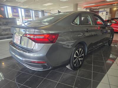 2024 Volkswagen Jetta S   - Photo 4 - Hamilton, OH 45015