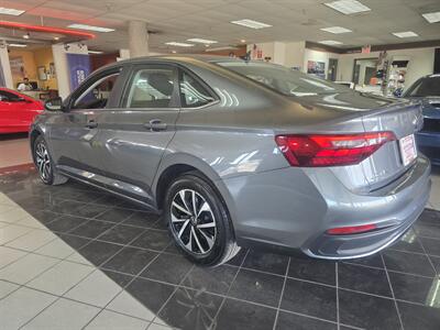 2024 Volkswagen Jetta S   - Photo 6 - Hamilton, OH 45015