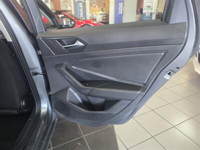 2024 Volkswagen Jetta S   - Photo 15 - Hamilton, OH 45015
