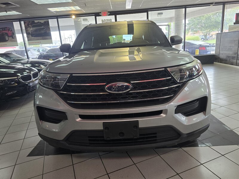 2020 Ford Explorer XLT 4DR SUV AWD - Photo 2 - Hamilton, OH 45015