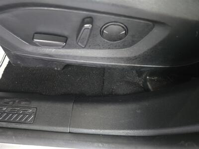 2020 Ford Explorer XLT 4DR SUV AWD - Photo 22 - Hamilton, OH 45015