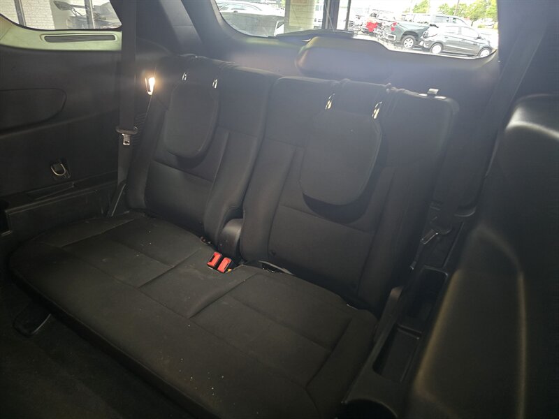 2020 Ford Explorer XLT 4DR SUV AWD - Photo 13 - Hamilton, OH 45015