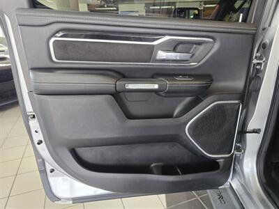 2020 RAM 1500 Laramie   - Photo 10 - Hamilton, OH 45015