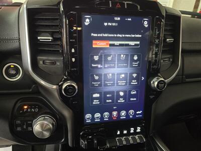 2020 RAM 1500 Laramie   - Photo 32 - Hamilton, OH 45015