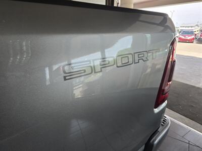 2020 RAM 1500 Laramie   - Photo 38 - Hamilton, OH 45015