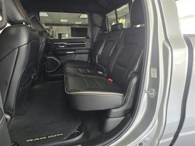 2020 RAM 1500 Laramie   - Photo 12 - Hamilton, OH 45015
