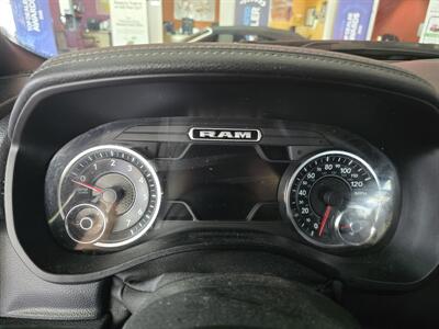 2020 RAM 1500 Laramie   - Photo 24 - Hamilton, OH 45015
