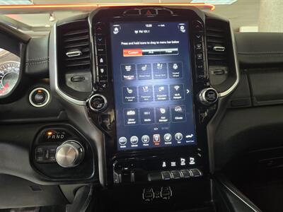 2020 RAM 1500 Laramie   - Photo 33 - Hamilton, OH 45015