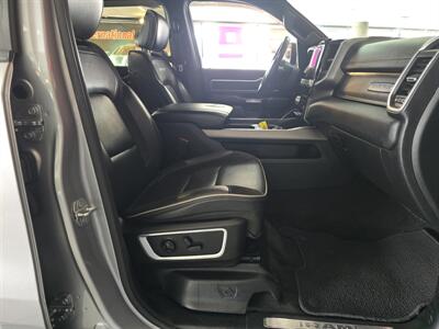2020 RAM 1500 Laramie   - Photo 15 - Hamilton, OH 45015