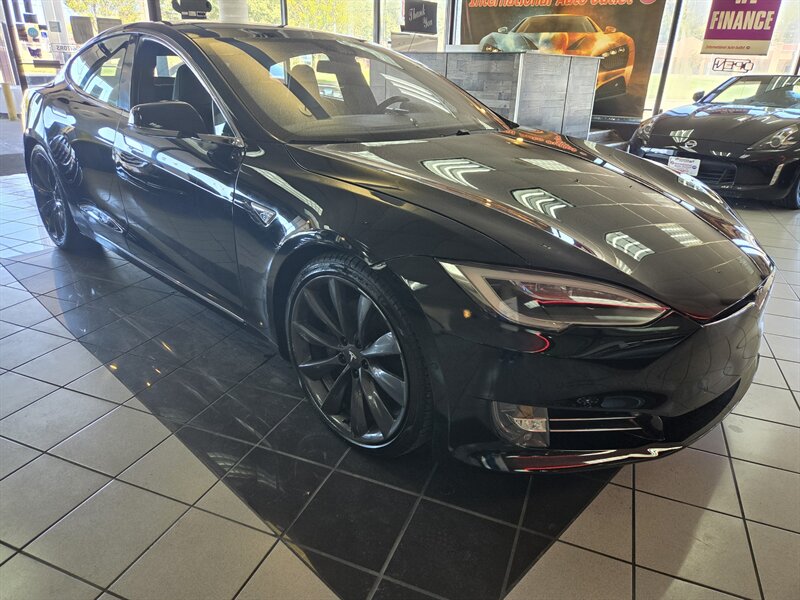 2016 Tesla Model S 90D 4DR HATCHBACK AWD - Photo 5 - Hamilton, OH 45015