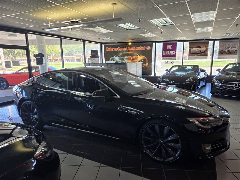 2016 Tesla Model S 90D 4DR HATCHBACK AWD - Photo 8 - Hamilton, OH 45015