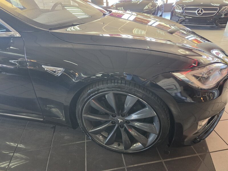 2016 Tesla Model S 90D 4DR HATCHBACK AWD - Photo 31 - Hamilton, OH 45015