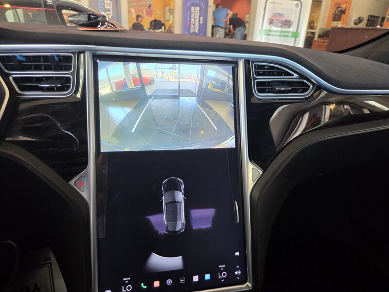 2016 Tesla Model S 90D 4DR HATCHBACK AWD - Photo 26 - Hamilton, OH 45015