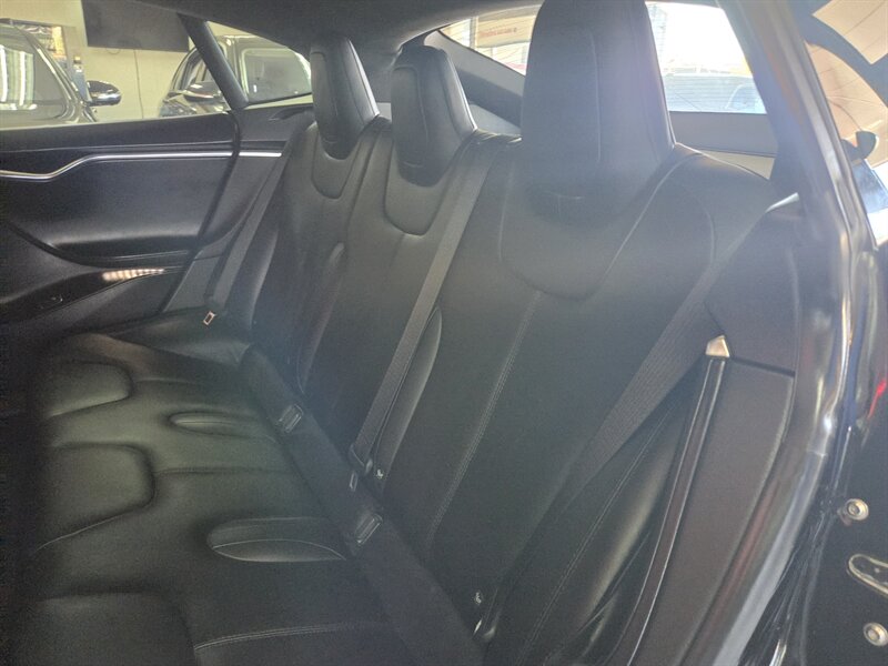 2016 Tesla Model S 90D 4DR HATCHBACK AWD - Photo 16 - Hamilton, OH 45015