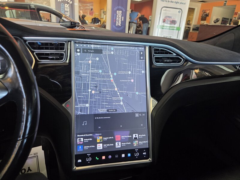 2016 Tesla Model S 90D 4DR HATCHBACK AWD - Photo 27 - Hamilton, OH 45015