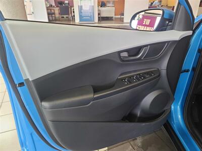 2021 Hyundai KONA KONA SE 4DR WAGON   - Photo 8 - Hamilton, OH 45015