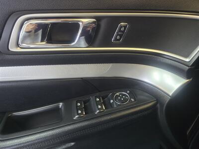 2016 Ford Explorer XLT 4DR SUV AWD - Photo 24 - Hamilton, OH 45015