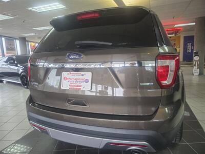 2016 Ford Explorer XLT 4DR SUV AWD - Photo 5 - Hamilton, OH 45015