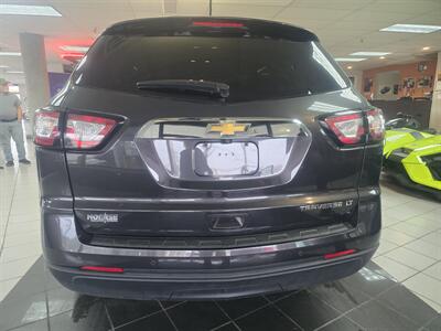 2015 Chevrolet Traverse LT 4DR SUV w/1LT - Photo 5 - Hamilton, OH 45015