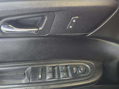 2015 Chevrolet Traverse LT 4DR SUV w/1LT - Photo 16 - Hamilton, OH 45015