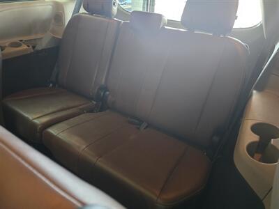 2017 Toyota Sienna Limited 7-Passenger 4DR MINI-VAN   - Photo 11 - Hamilton, OH 45015