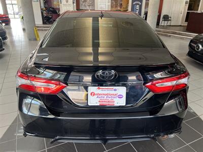 2019 Toyota Camry SE   - Photo 7 - Hamilton, OH 45015