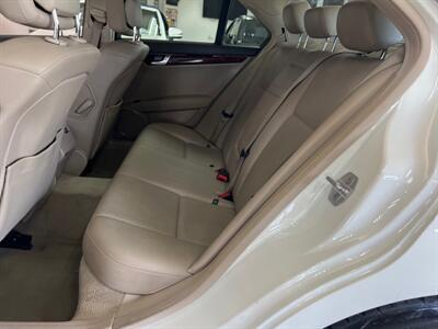 2011 Mercedes-Benz C 300 Luxury 4MATIC 4DR SEDAN   - Photo 20 - Hamilton, OH 45015