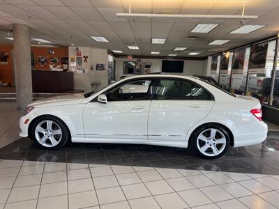 2011 Mercedes-Benz C 300 Luxury 4MATIC 4DR SEDAN   - Photo 2 - Hamilton, OH 45015
