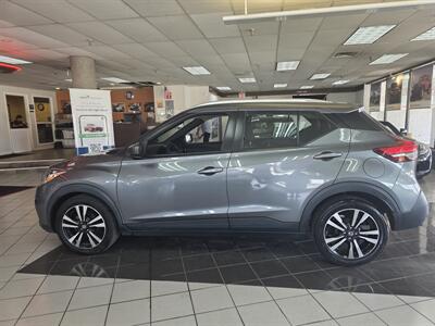 2020 Nissan Kicks SV 4DR CROSSOVER   - Photo 3 - Hamilton, OH 45015