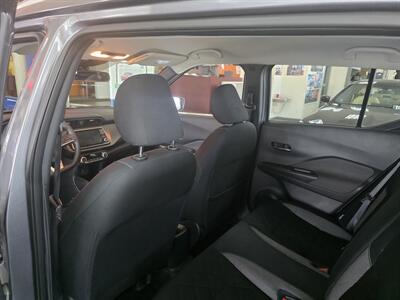 2020 Nissan Kicks SV 4DR CROSSOVER   - Photo 20 - Hamilton, OH 45015