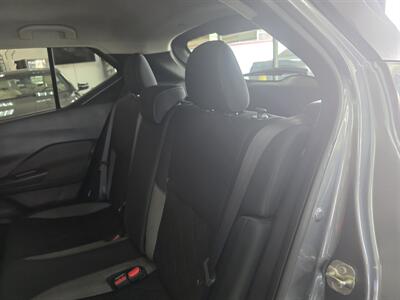 2020 Nissan Kicks SV 4DR CROSSOVER   - Photo 17 - Hamilton, OH 45015