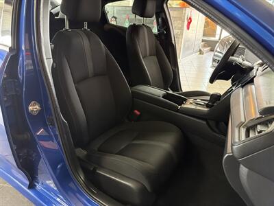 2017 Honda Civic EX 4DR HATCHBACK TURBO   - Photo 26 - Hamilton, OH 45015