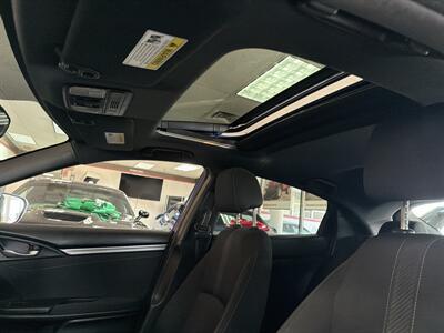 2017 Honda Civic EX 4DR HATCHBACK TURBO   - Photo 19 - Hamilton, OH 45015