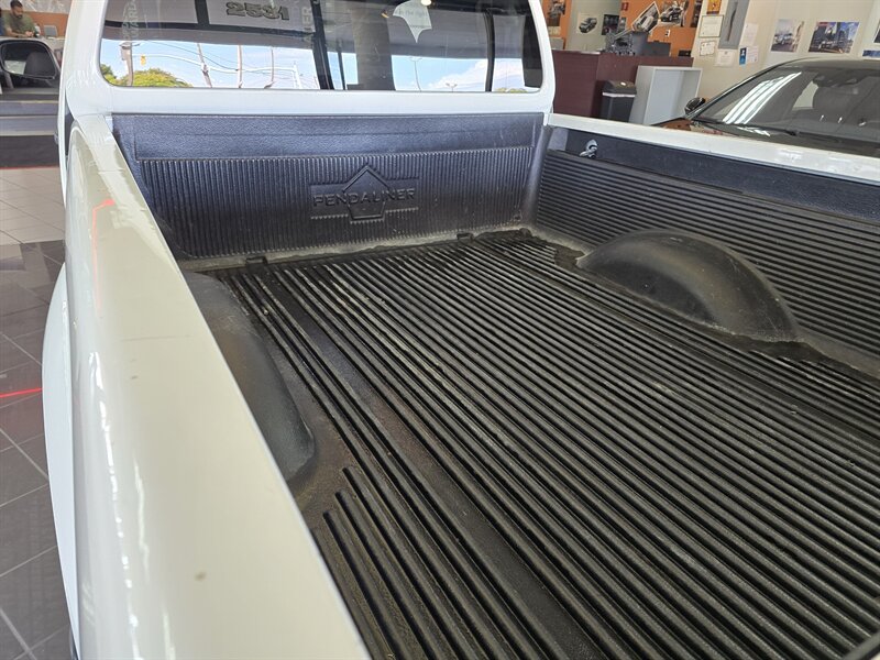 2021 Nissan Frontier S 4DR KING CAB - Photo 27 - Hamilton, OH 45015
