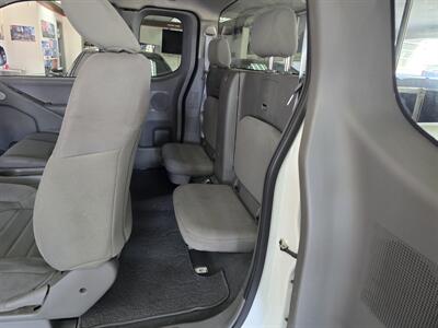 2021 Nissan Frontier S 4DR KING CAB - Photo 11 - Hamilton, OH 45015