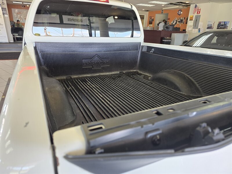 2021 Nissan Frontier S 4DR KING CAB - Photo 26 - Hamilton, OH 45015