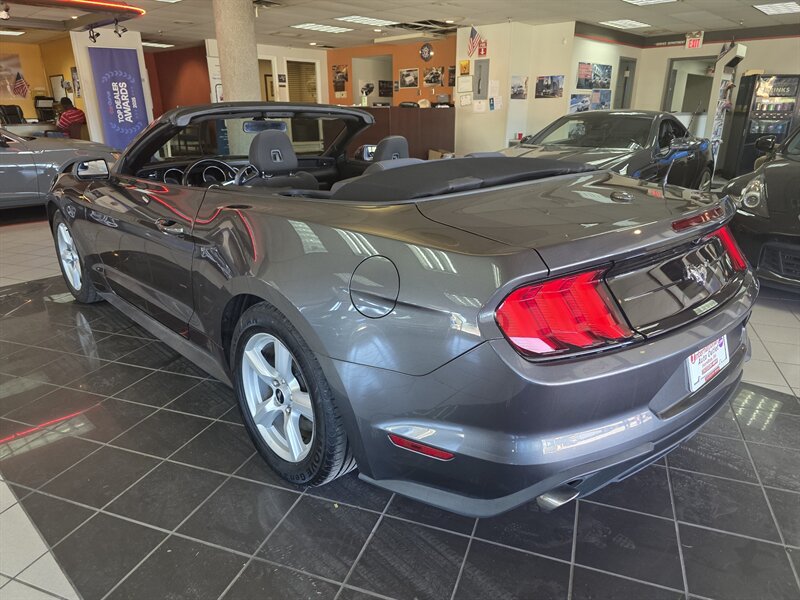 2019 Ford Mustang EcoBoost 2DR CONVERTIBLE - Photo 30 - Hamilton, OH 45015