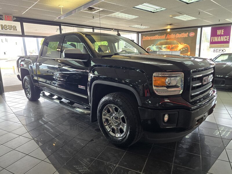 2014 GMC Sierra 1500 SLE-CREW CAB-4X4/ALL-TERRAIN - Photo 3 - Hamilton, OH 45015